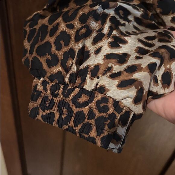 NEW with Tags FuDa 100% Silk Leopard Print Bomber Jacket - Large - Picture 8 of 10